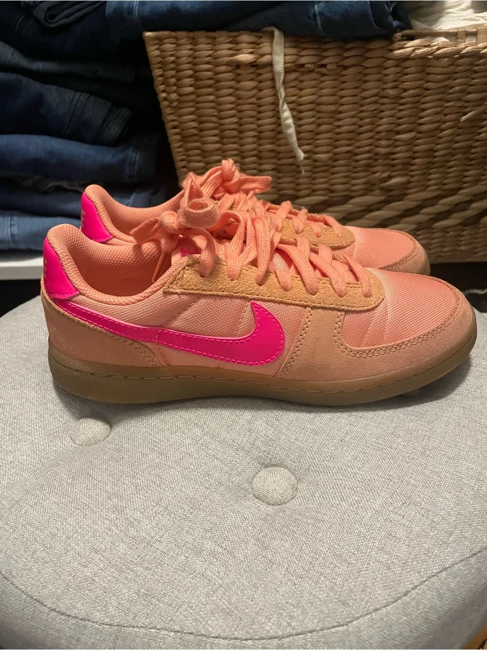 Nike low top